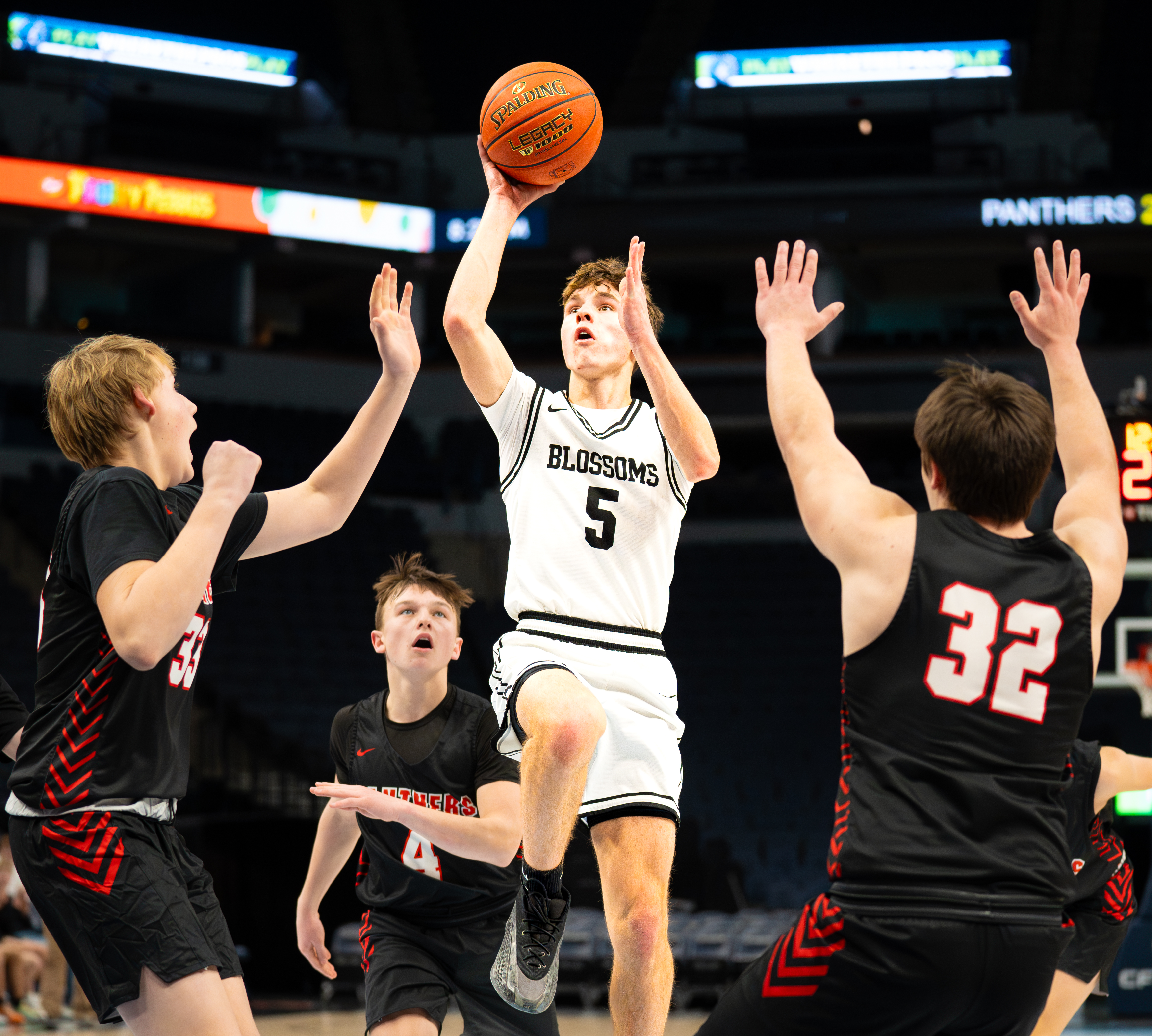 Gabe Staloch, NRHEG, Blooming Prairie, basketball