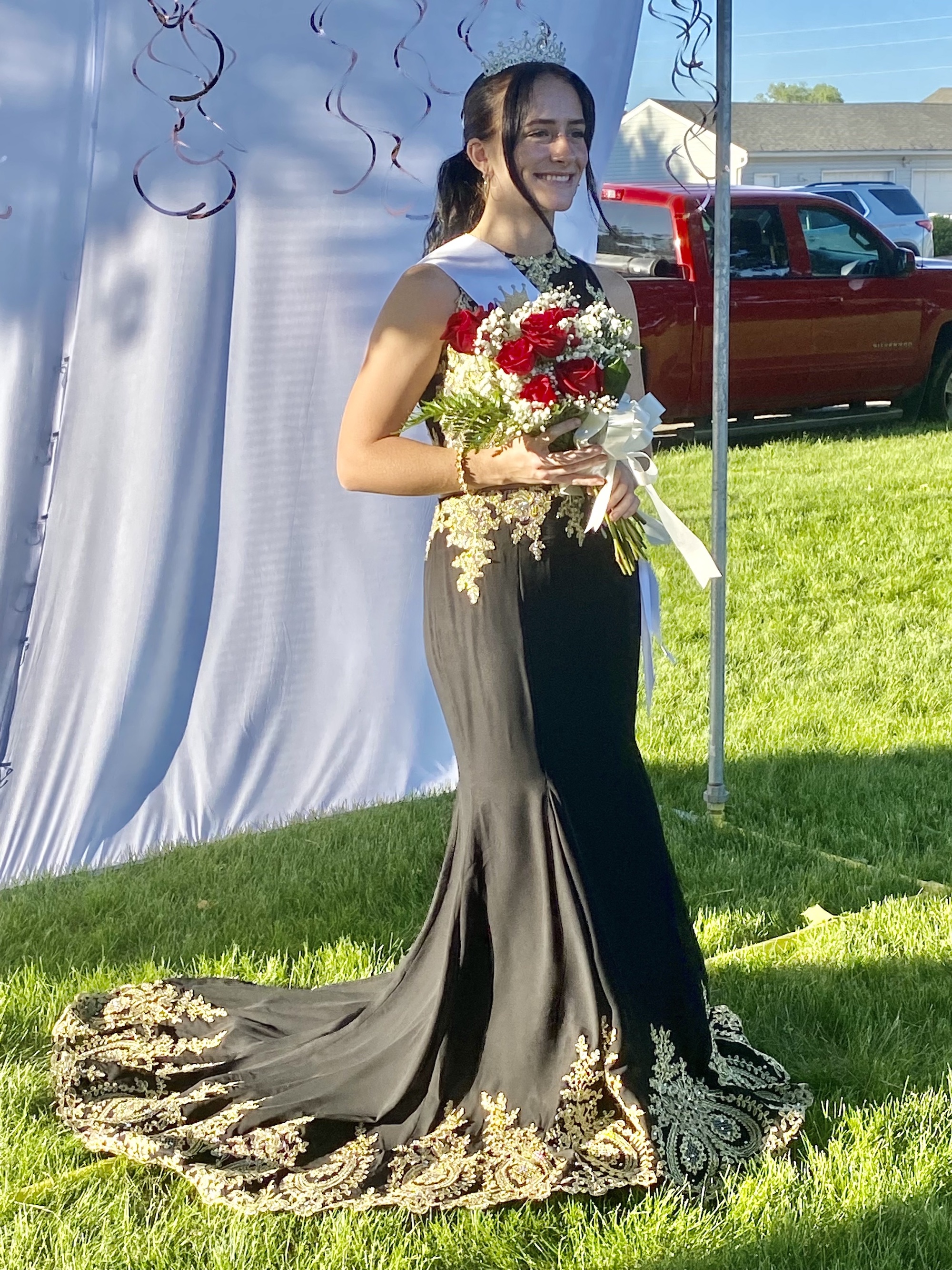 Medford celebrates new Straight River Days royalty, Miss Medford