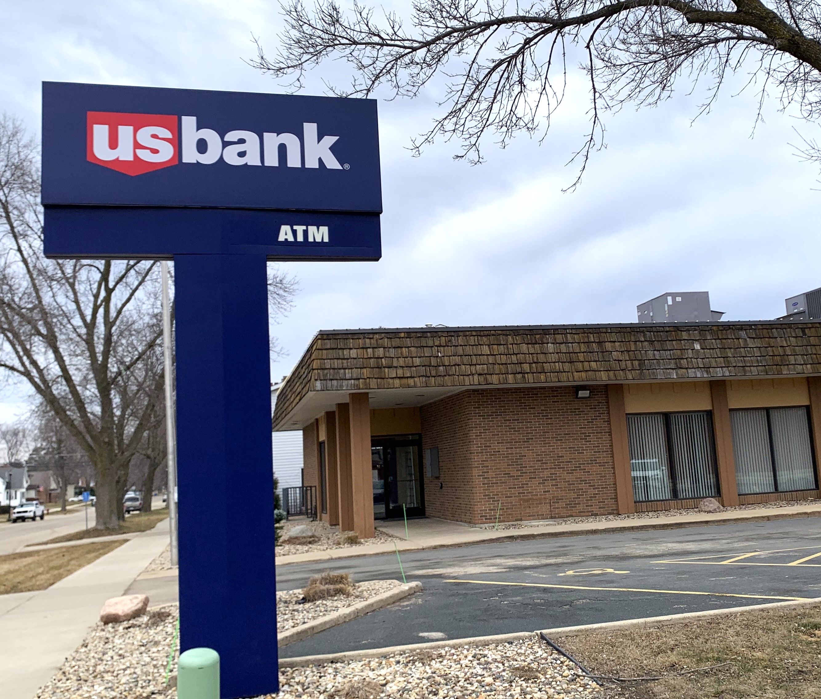 US Bank closing in Blooming Prairie, US Bank, bank closure, blooming prairie