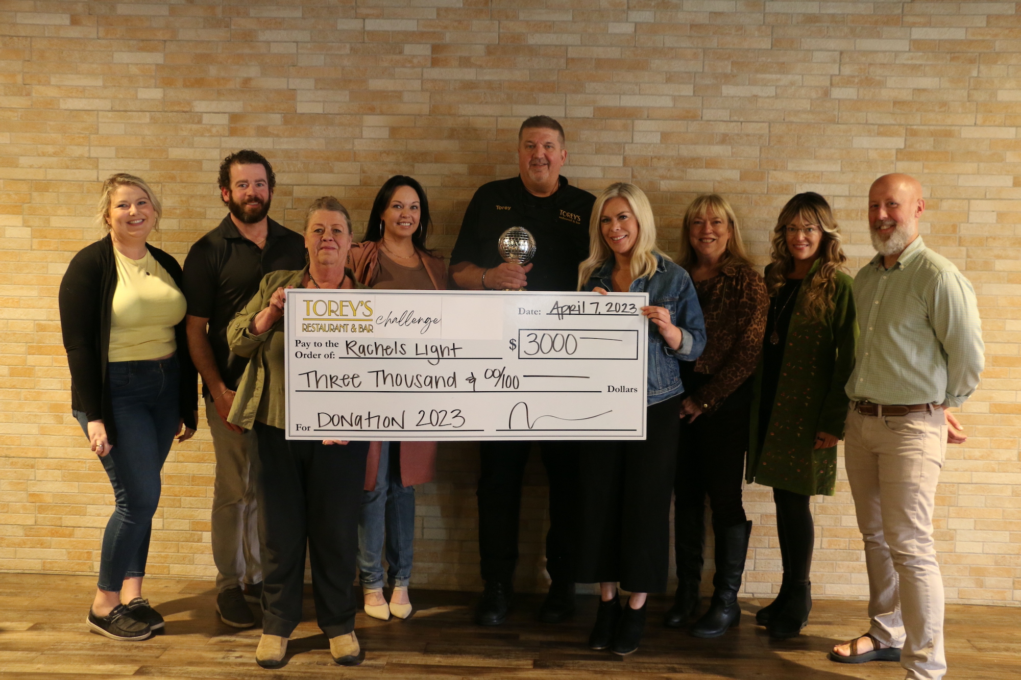 Cooking challenge, torey's, celebrity chef, karen hale, julia seykora, owatonna