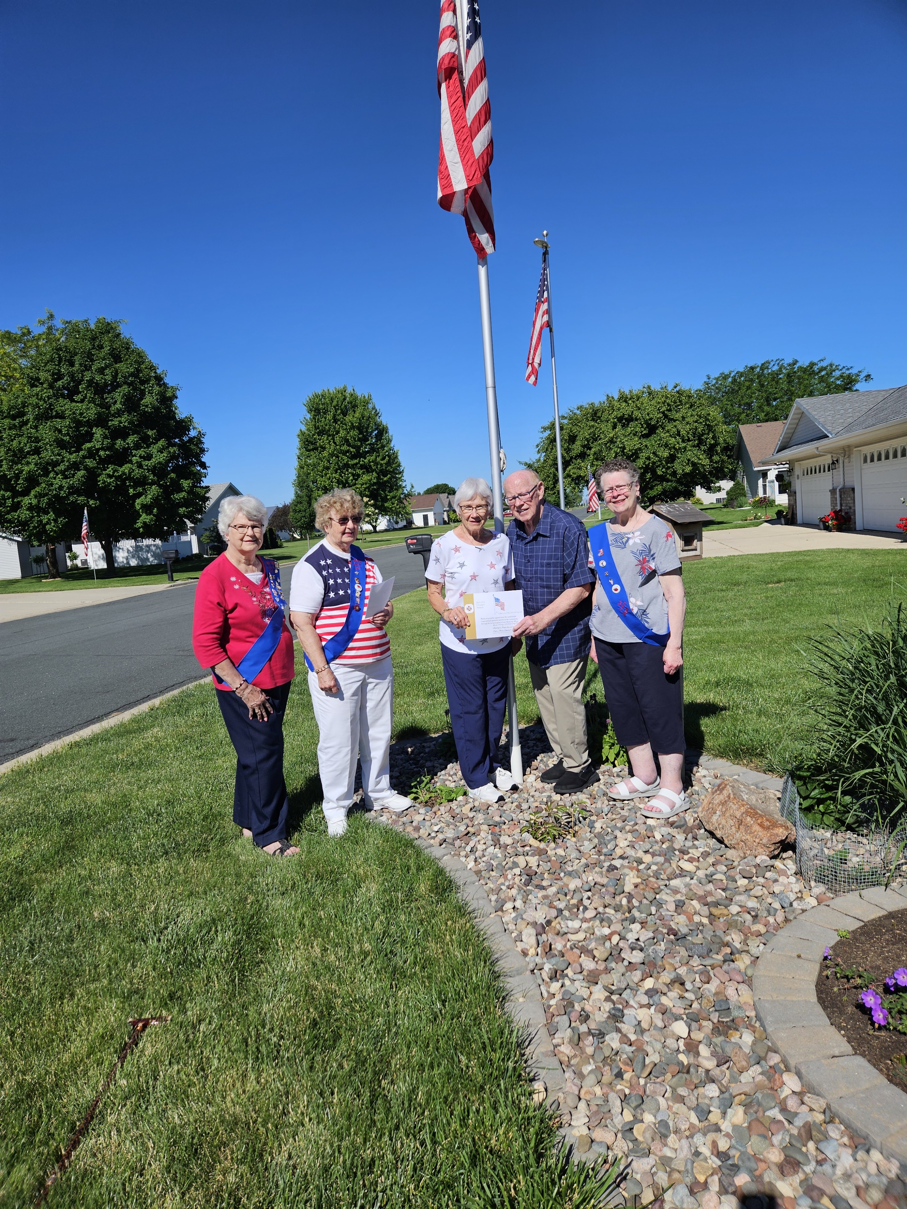 flag, blooming prairie, pride, award