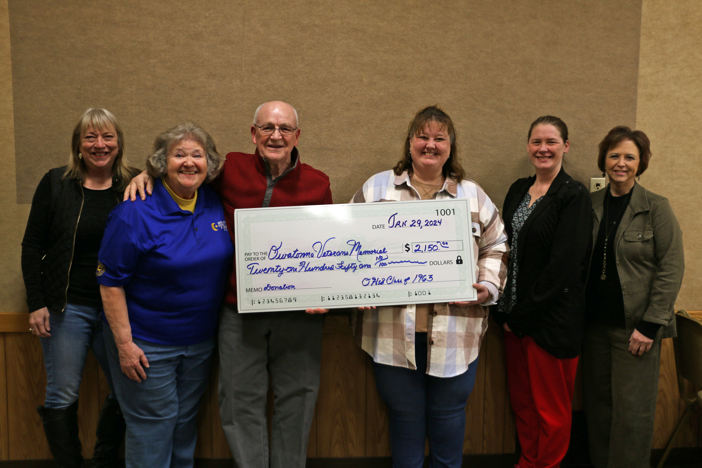 Owatonna Veterans Memorial, donation, Jon Simon, Class of '63