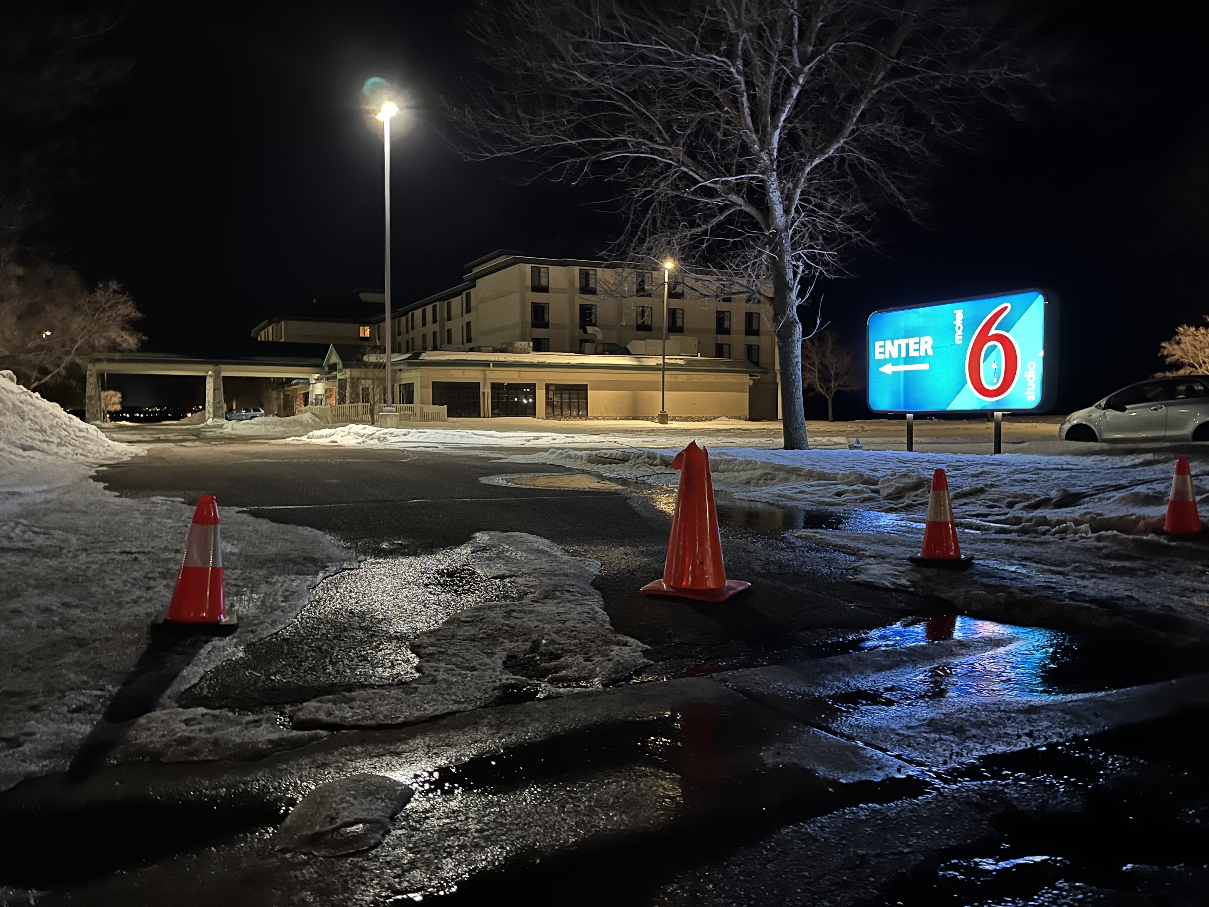 Motel 6, owatonna, closed, 2023