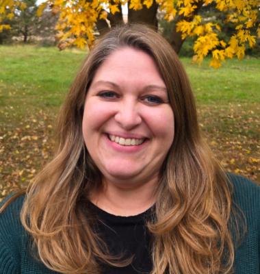 Jill Lindeman is the face of R&R Insurance in Blooming Prairie.